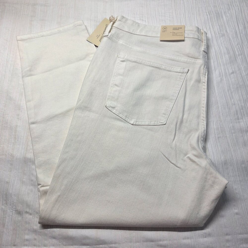 Universal Thread 16 Bright White High Rise Skinny Crop Casual Jeans
